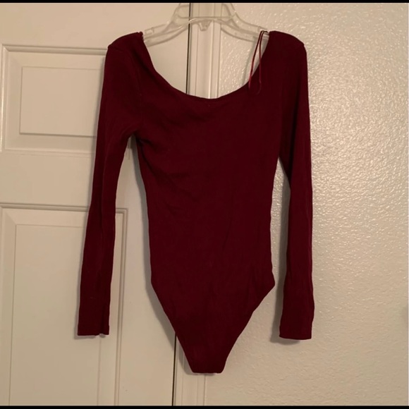 Red body suit - Picture 2 of 2